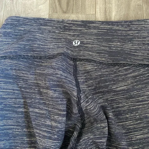 Lululemon Wunder Under Heathered Crop Leggings - Picture 3 of 9
